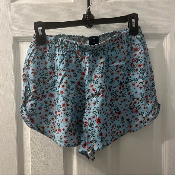 Blue Life Pants - Blue Life Bali Blue Floral Print Relaxed Fit Unlined Summer Light Shorts Size M